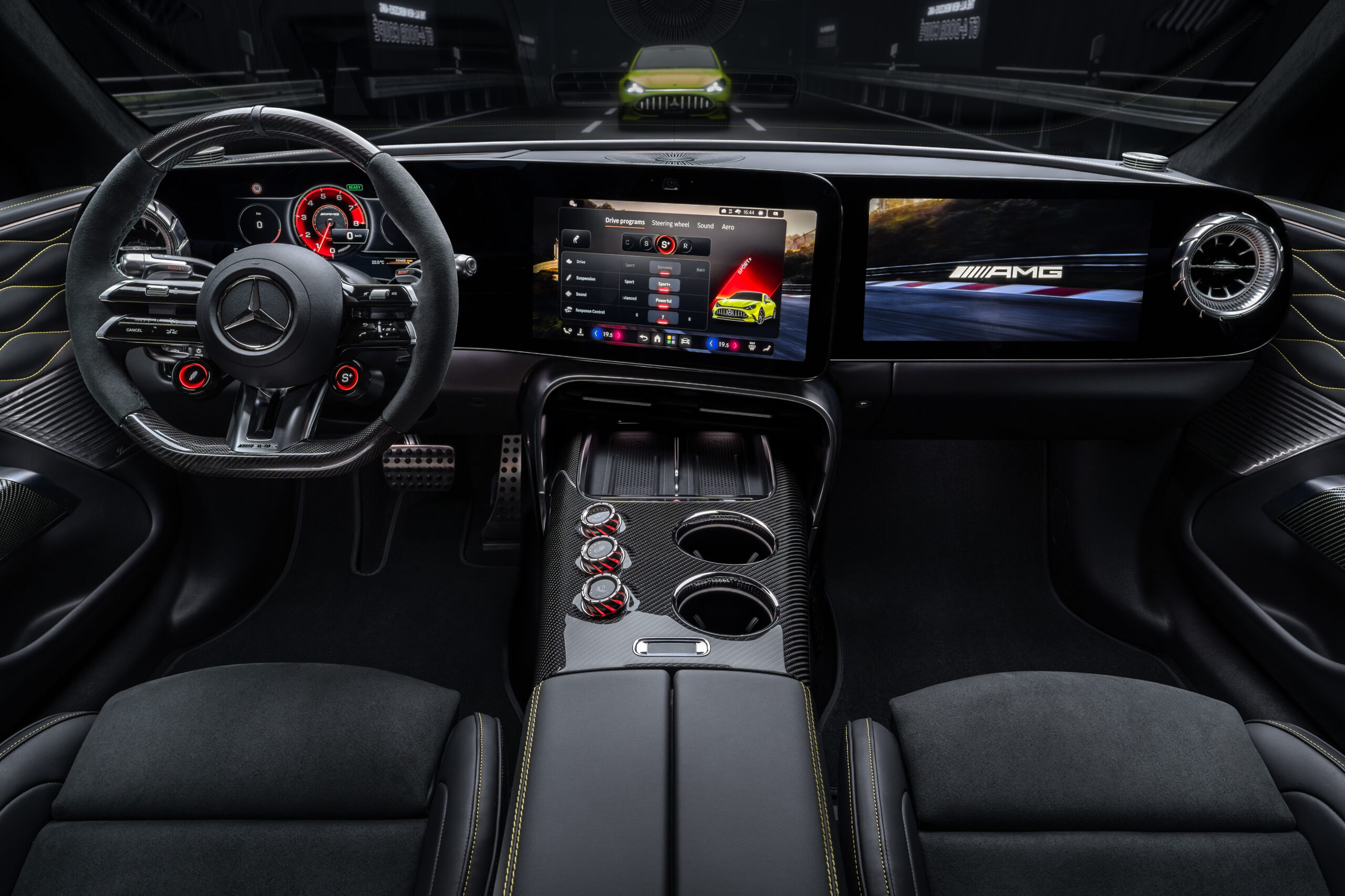 Das neue Mercedes-AMG GT 4-Türer Coupé: Revolutionäre Performance. Maximale Intensität.The new Mercedes-AMG GT 4-Door Coupé: Revolutionary performance. Maximum intensity.